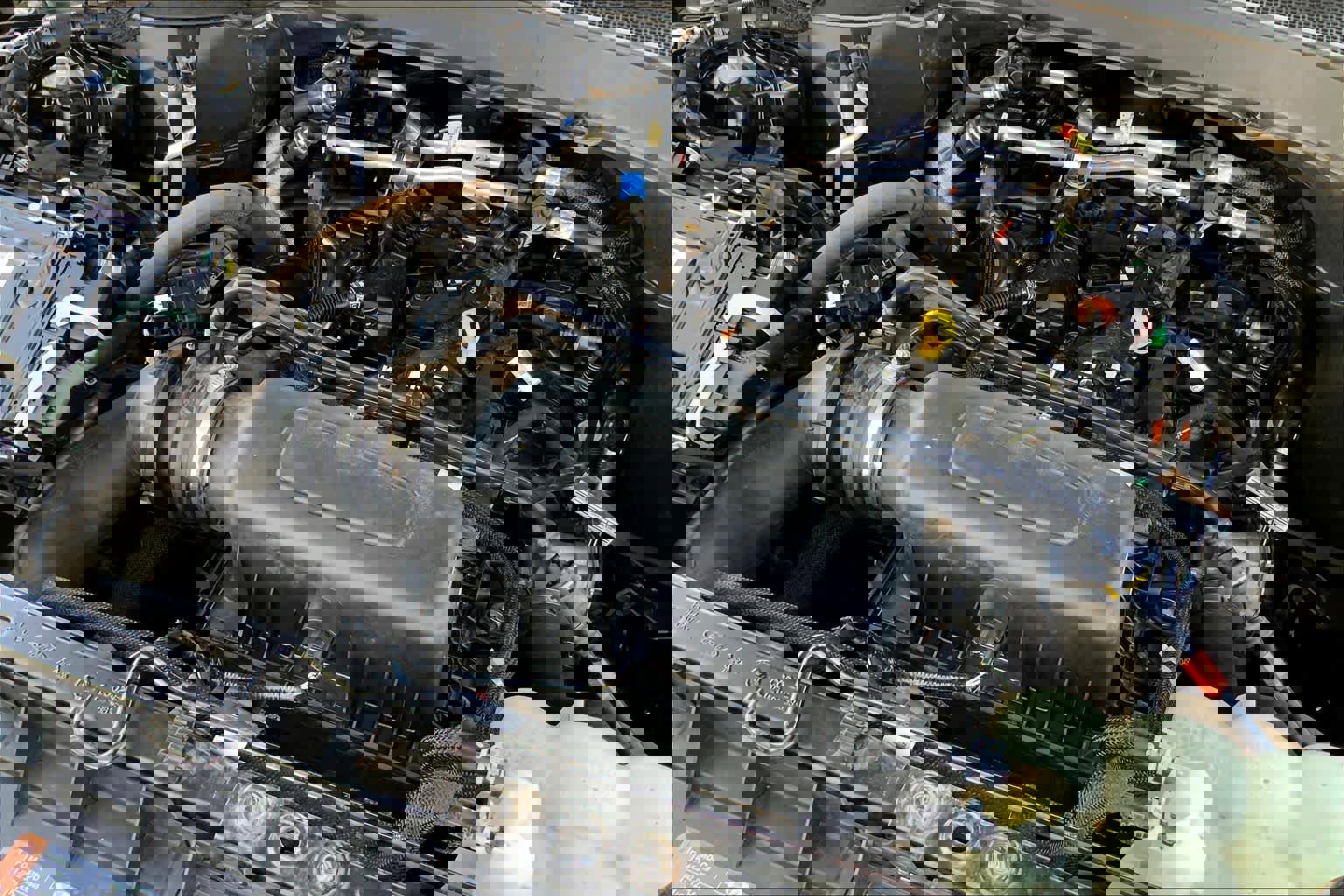 Used 2022 Ford Explorer XLT image 35