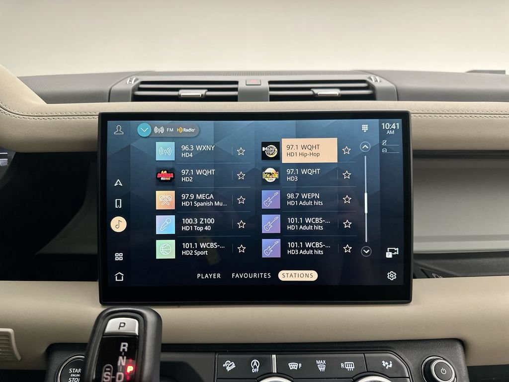 Certified 2024 Land Rover Defender 130 S AWD/4WD image 27