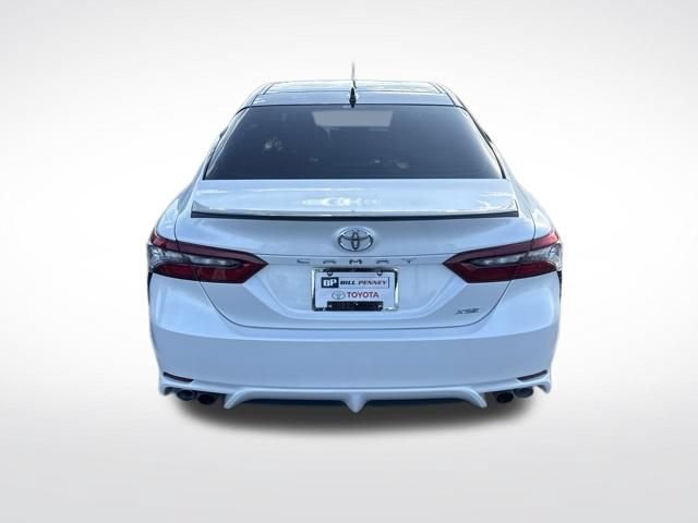Used 2021 Toyota Camry XSE FWD image 4