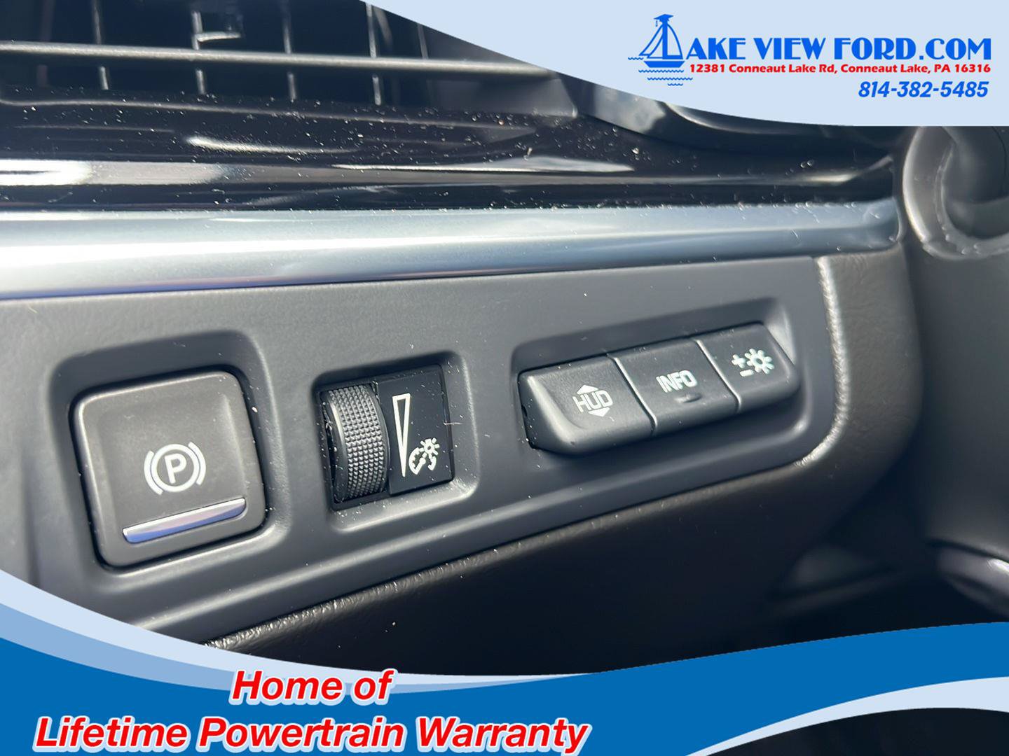 Used 2025 Cadillac XT6 Premium Luxury w/ Technology Package AWD/4WD image 29