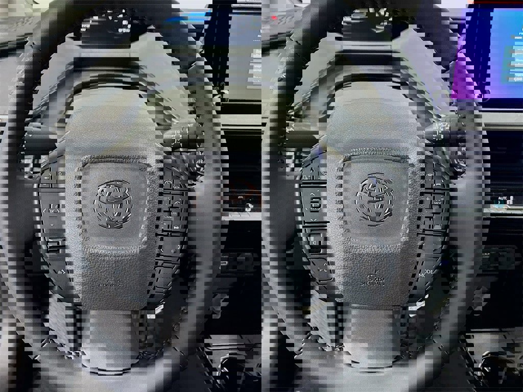 New 2026 Toyota Prius LE image 11