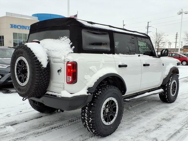 Used 2021 Ford Bronco Black Diamond w/ Sasquatch Package image 9