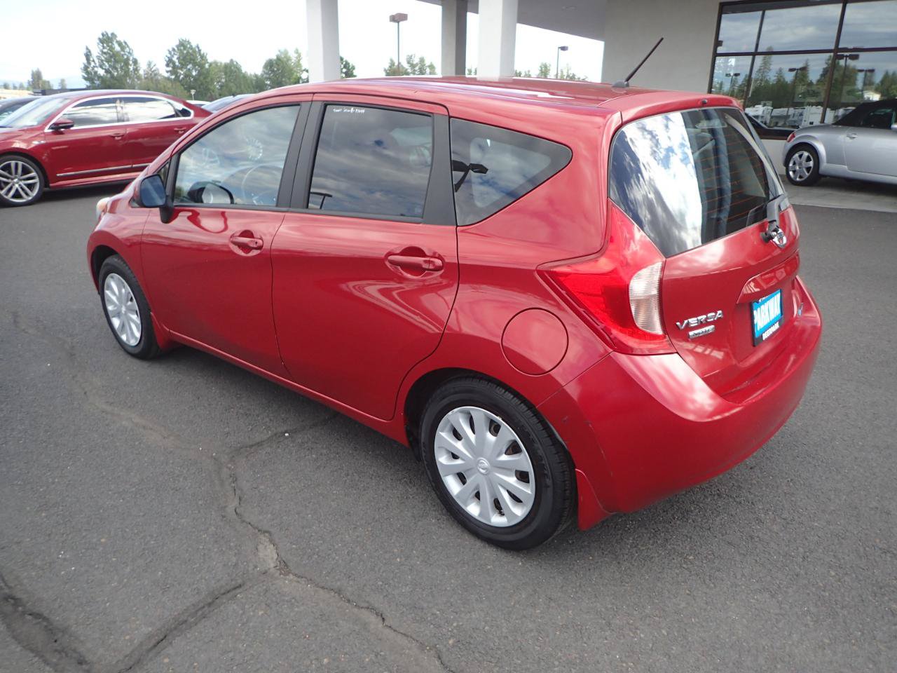 Used 2014 Nissan Versa Note SV FWD image 3