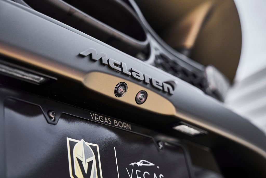 Used 2025 McLaren 750S Spider RWD image 18