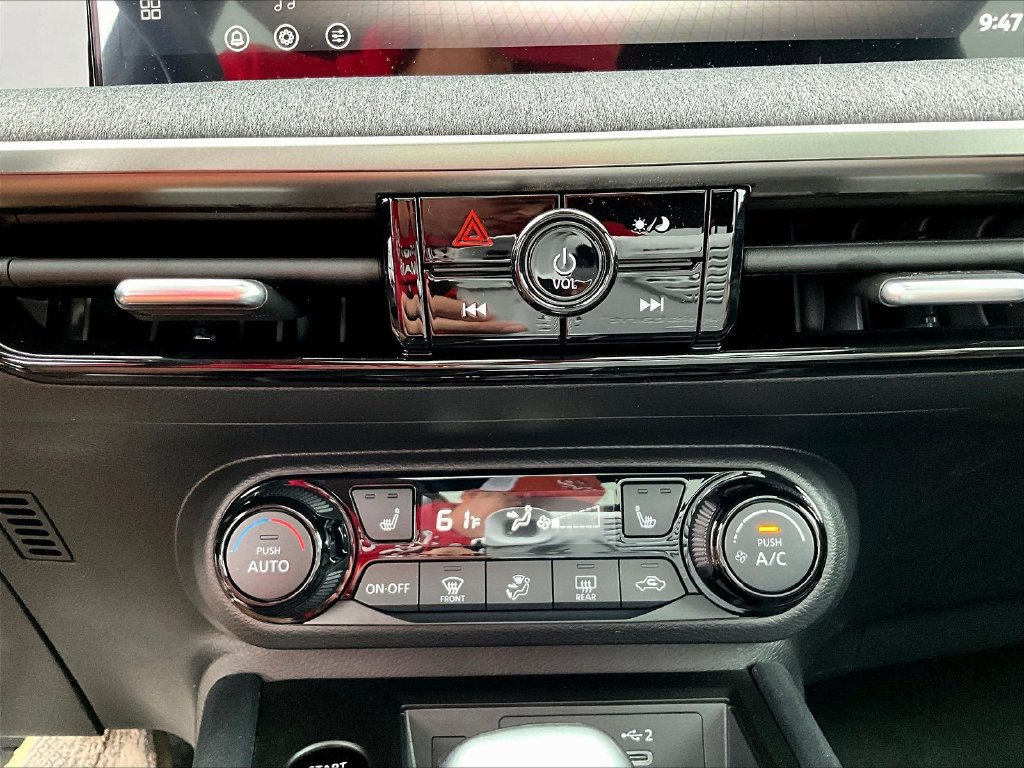 New 2026 Nissan Kicks SV w/ SV Premium Package AWD/4WD image 24