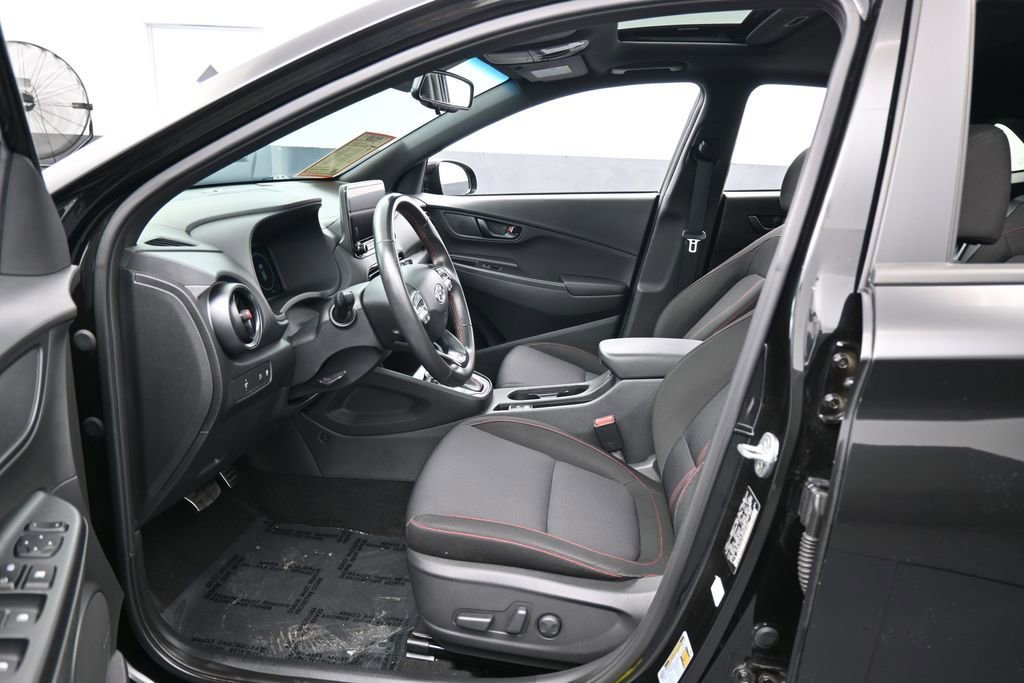 Used 2022 Hyundai Kona N Line w/ Tech Package FWD image 12