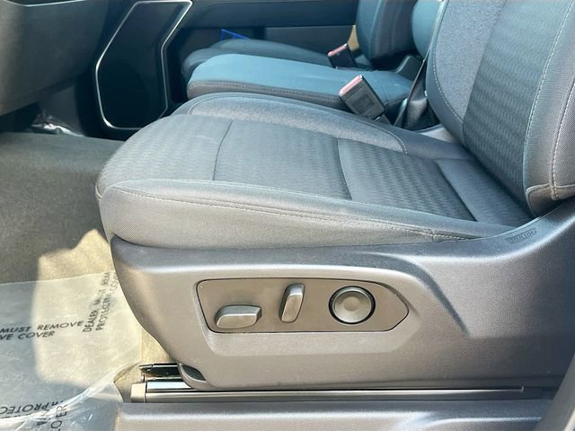 Used 2025 Chevrolet Silverado 1500 LT image 19