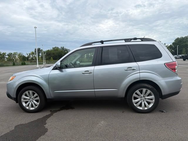 Used 2012 Subaru Forester 2.5X Premium w/ All-Weather Pkg AWD/4WD image 14