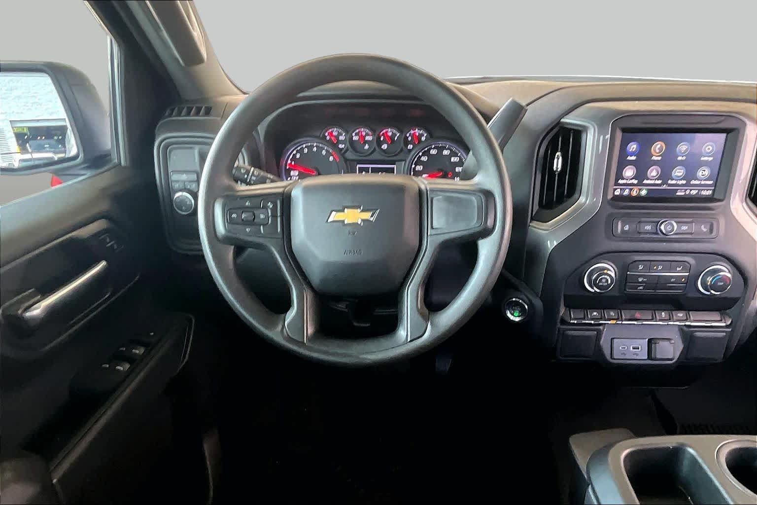 Used 2026 Chevrolet Silverado 1500 W/T w/ Trailering Package RWD image 6