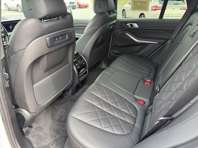 Certified 2023 BMW X5 xDrive40i w/ Premium Package image 25