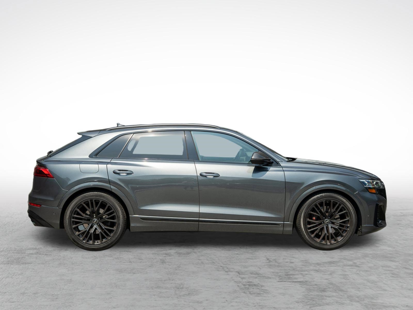 Used 2024 Audi SQ8 Prestige w/ Prestige Package AWD/4WD image 9