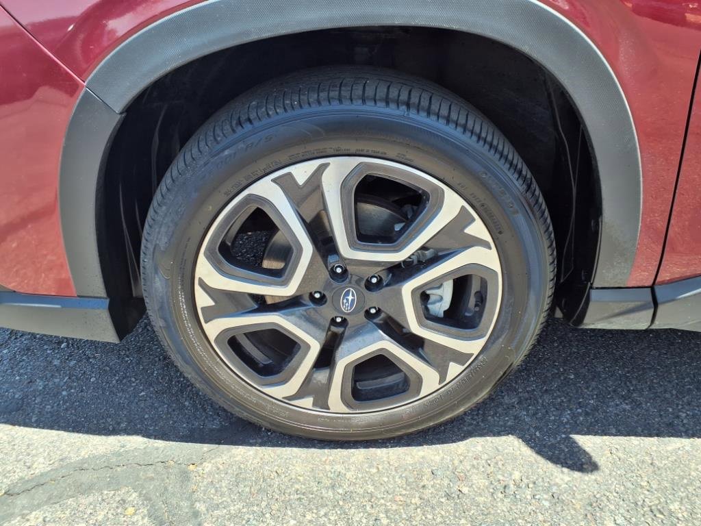 Used 2023 Subaru Ascent Limited image 23