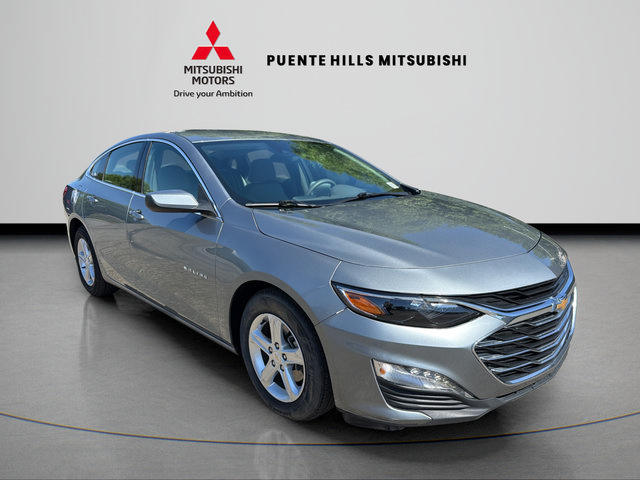 Used 2024 Chevrolet Malibu LT FWD image 3