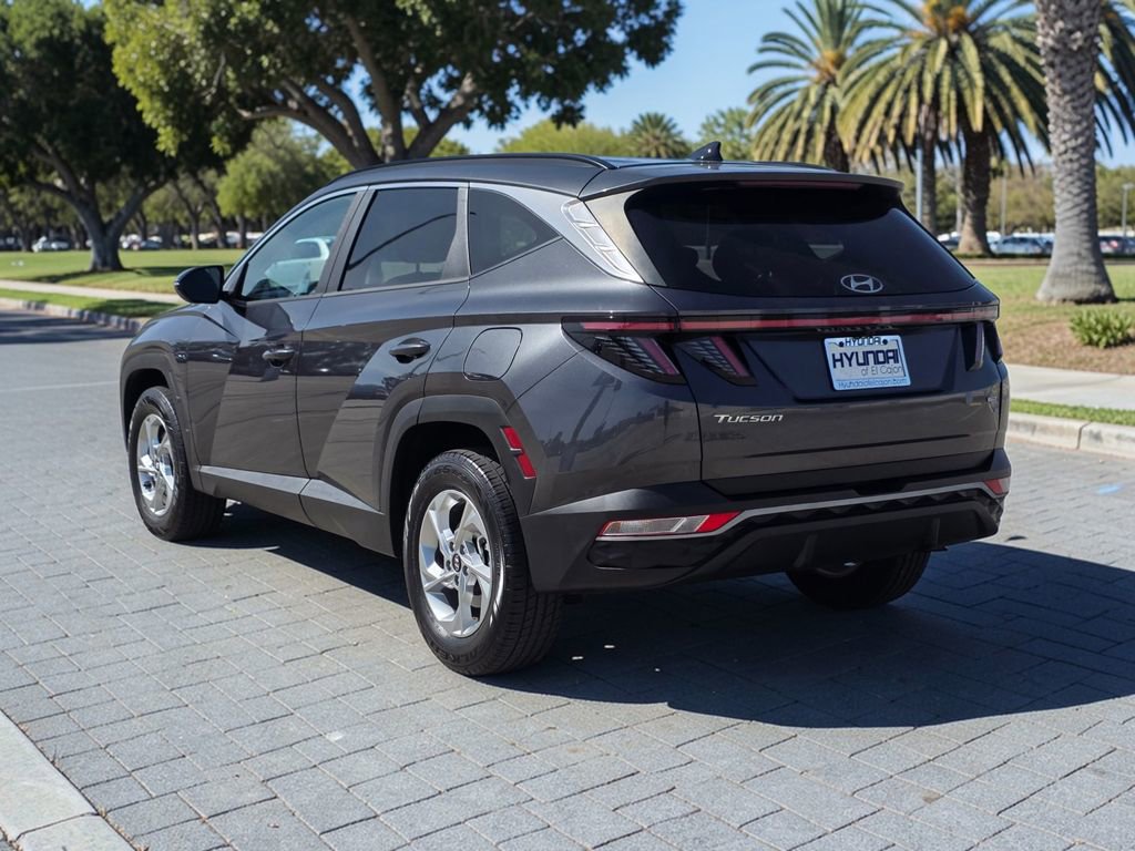 Used 2022 Hyundai Tucson SEL w/ Cargo Package AWD/4WD image 7