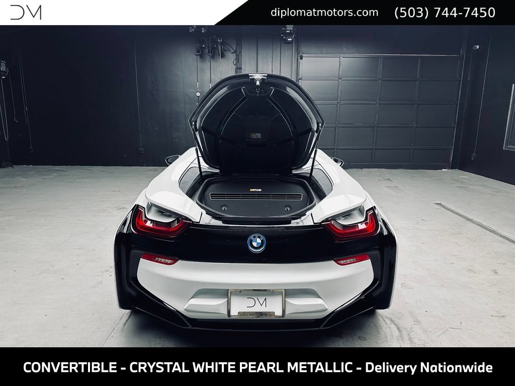 Used 2019 BMW i8 Roadster AWD/4WD image 46