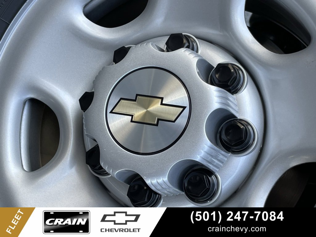 New 2025 Chevrolet Express 2500 image 29