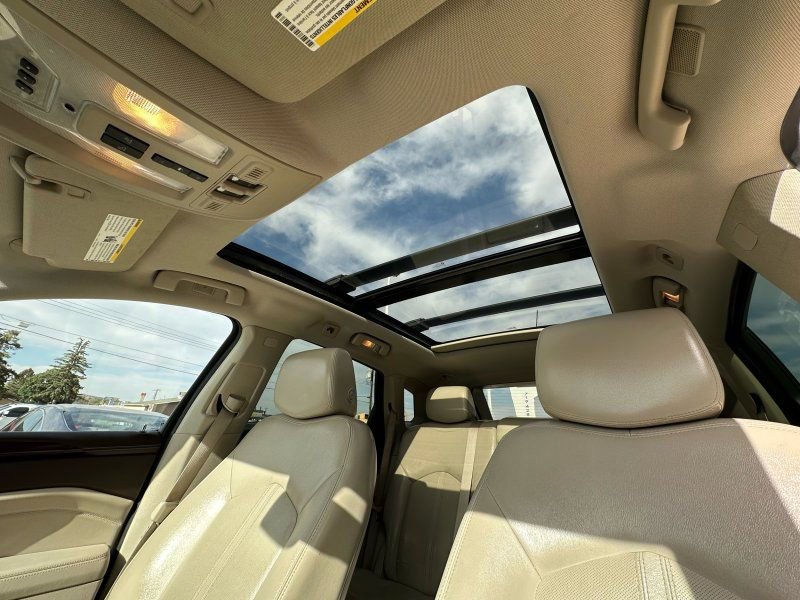 Used 2016 Cadillac SRX Luxury w/ Driver Awareness Package AWD/4WD image 12