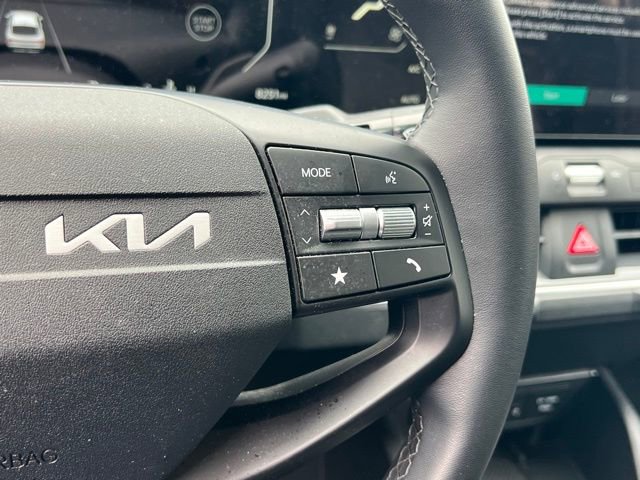 Certified 2025 Kia K4 EX FWD image 25