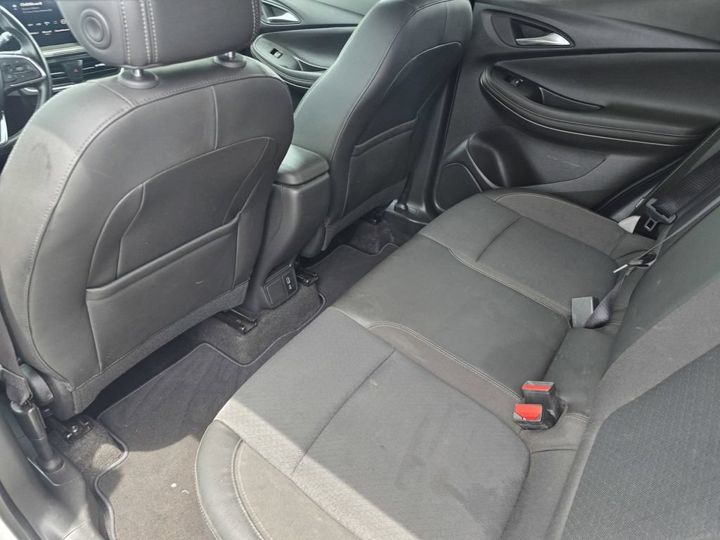 Used 2024 Buick Encore GX Preferred FWD image 12