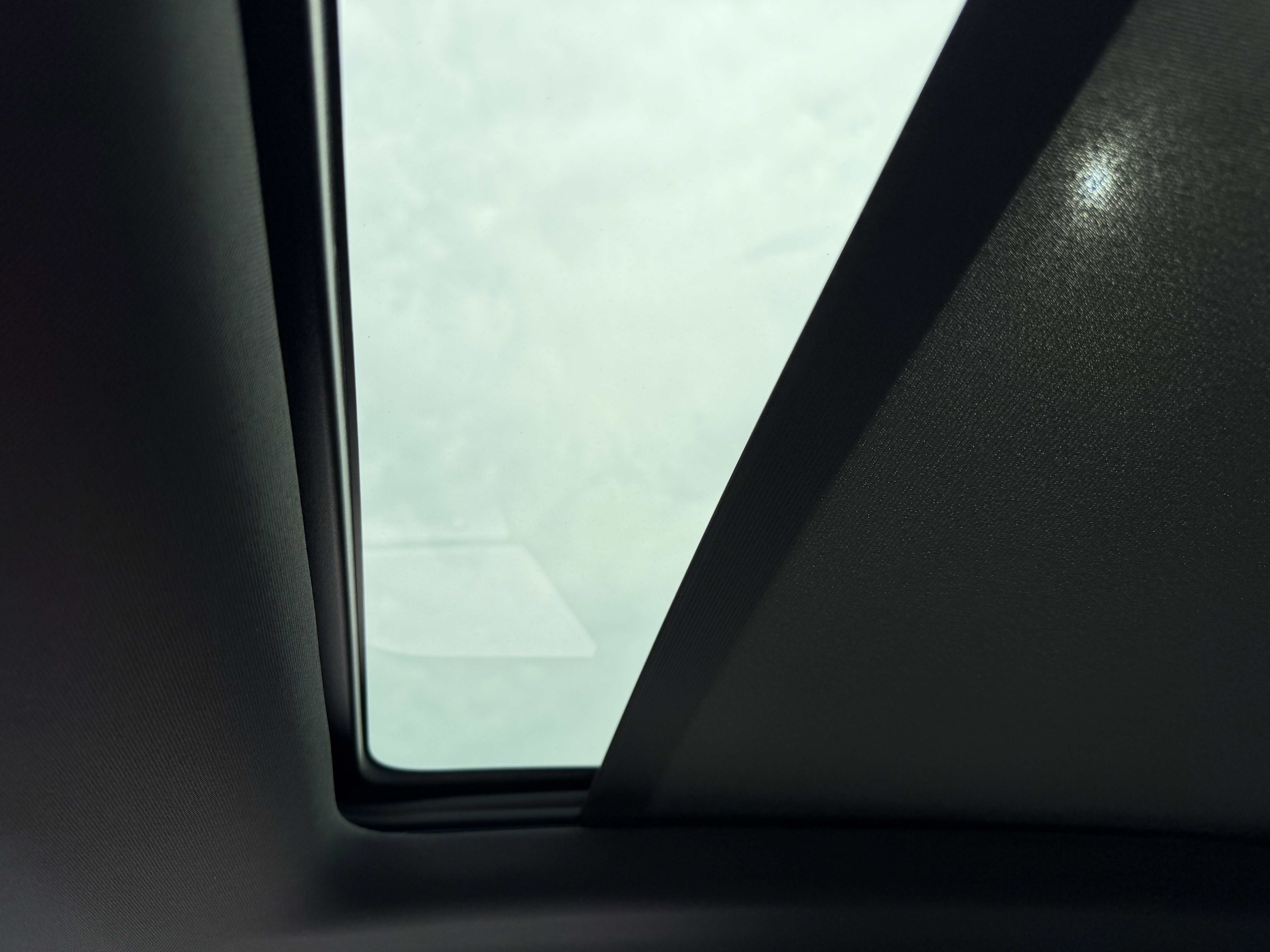 New 2026 Porsche Macan Electric image 27