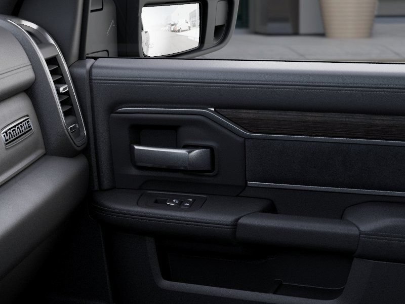New 2026 RAM 2500 Laramie w/ Night Edition AWD/4WD image 25