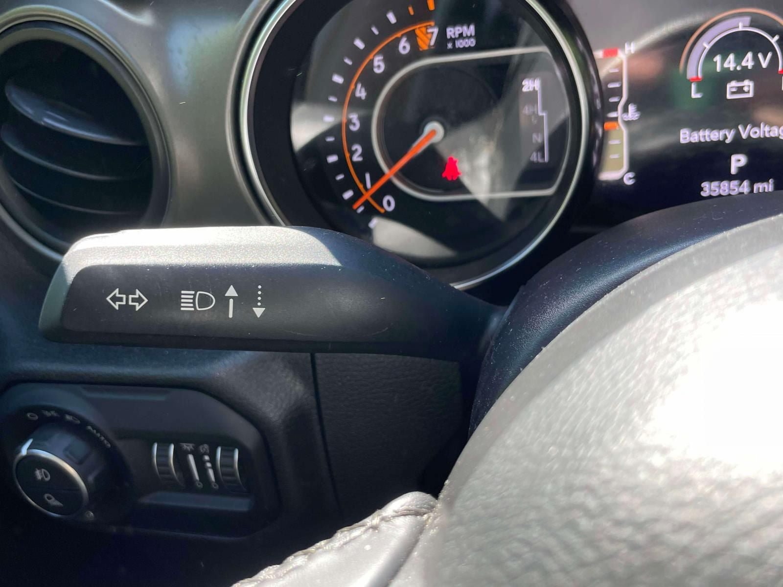 Used 2022 Jeep Gladiator Sport AWD/4WD image 23