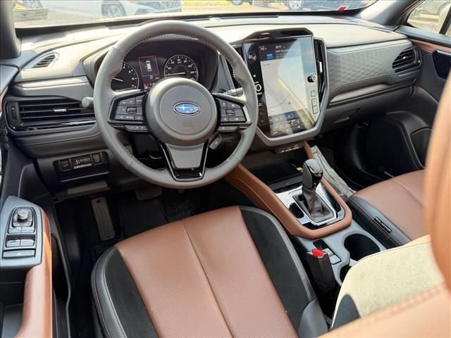 Used 2025 Subaru Forester Touring AWD/4WD image 6