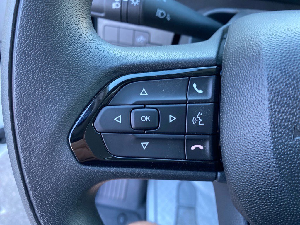 Used 2025 RAM ProMaster 2500 w/ Storage Group image 15