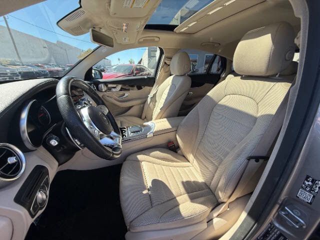 Used 2020 Mercedes-Benz GLC 43 AMG AMG GLC 43 AWD 4MATIC 4dr Coup w/ Exterior Lighting Package image 14