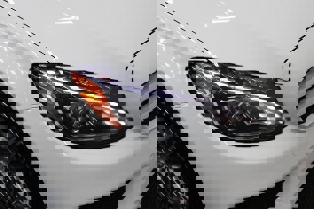 Used 2015 Mercedes-Benz C 400 4MATIC image 7