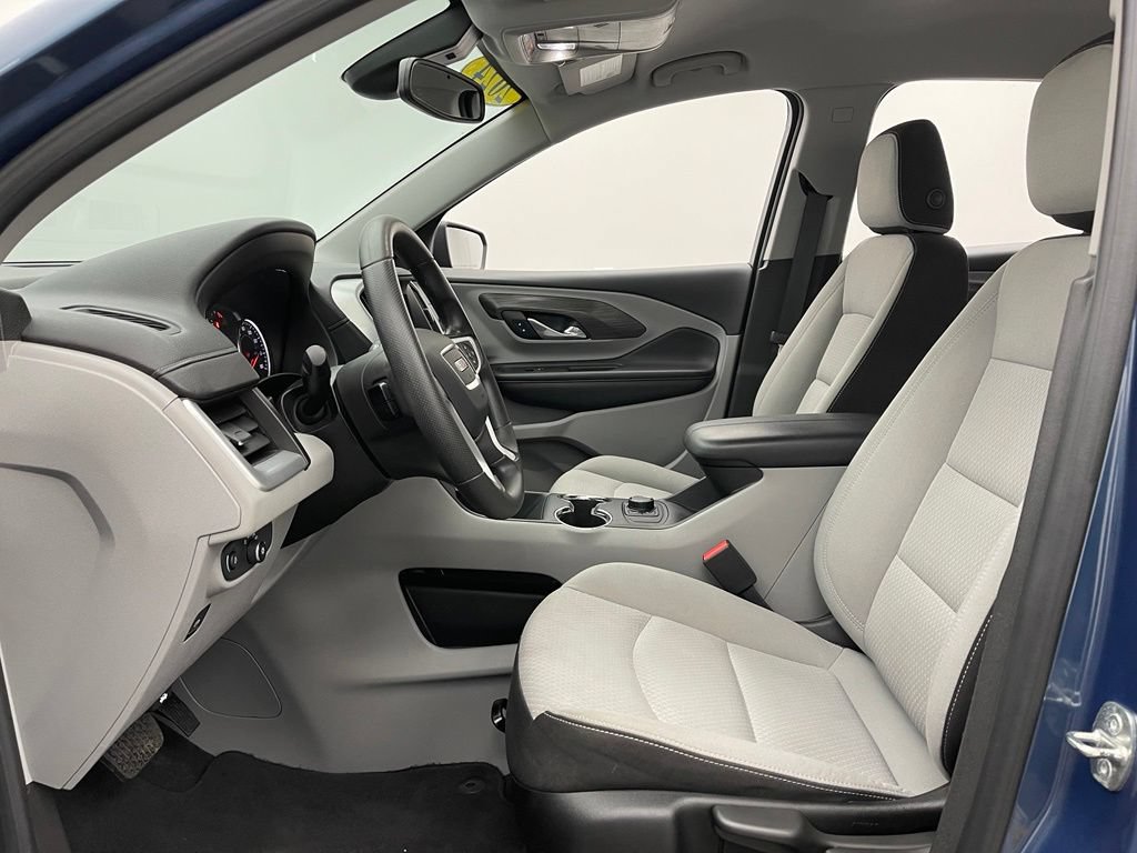 Used 2024 GMC Terrain SLE FWD image 15