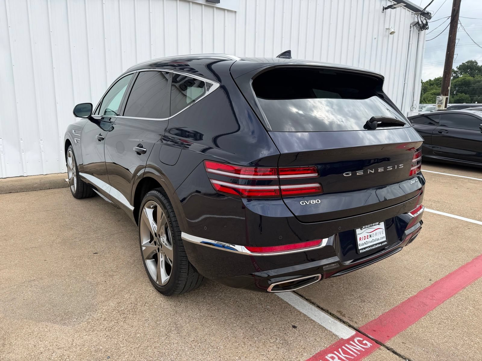 Used 2024 Genesis GV80 3.5T Advanced AWD/4WD image 4