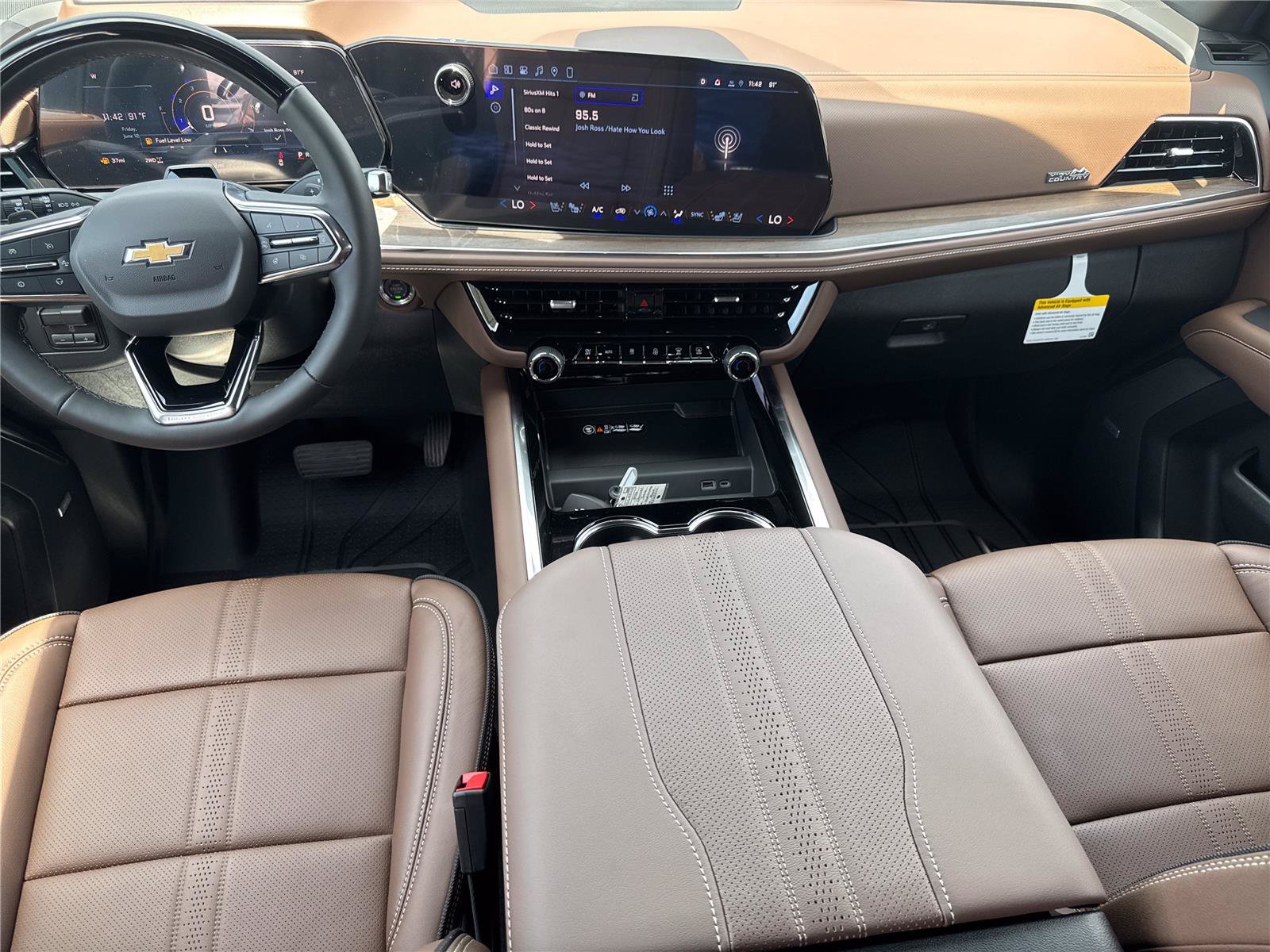 New 2026 Chevrolet Tahoe High Country AWD/4WD image 15