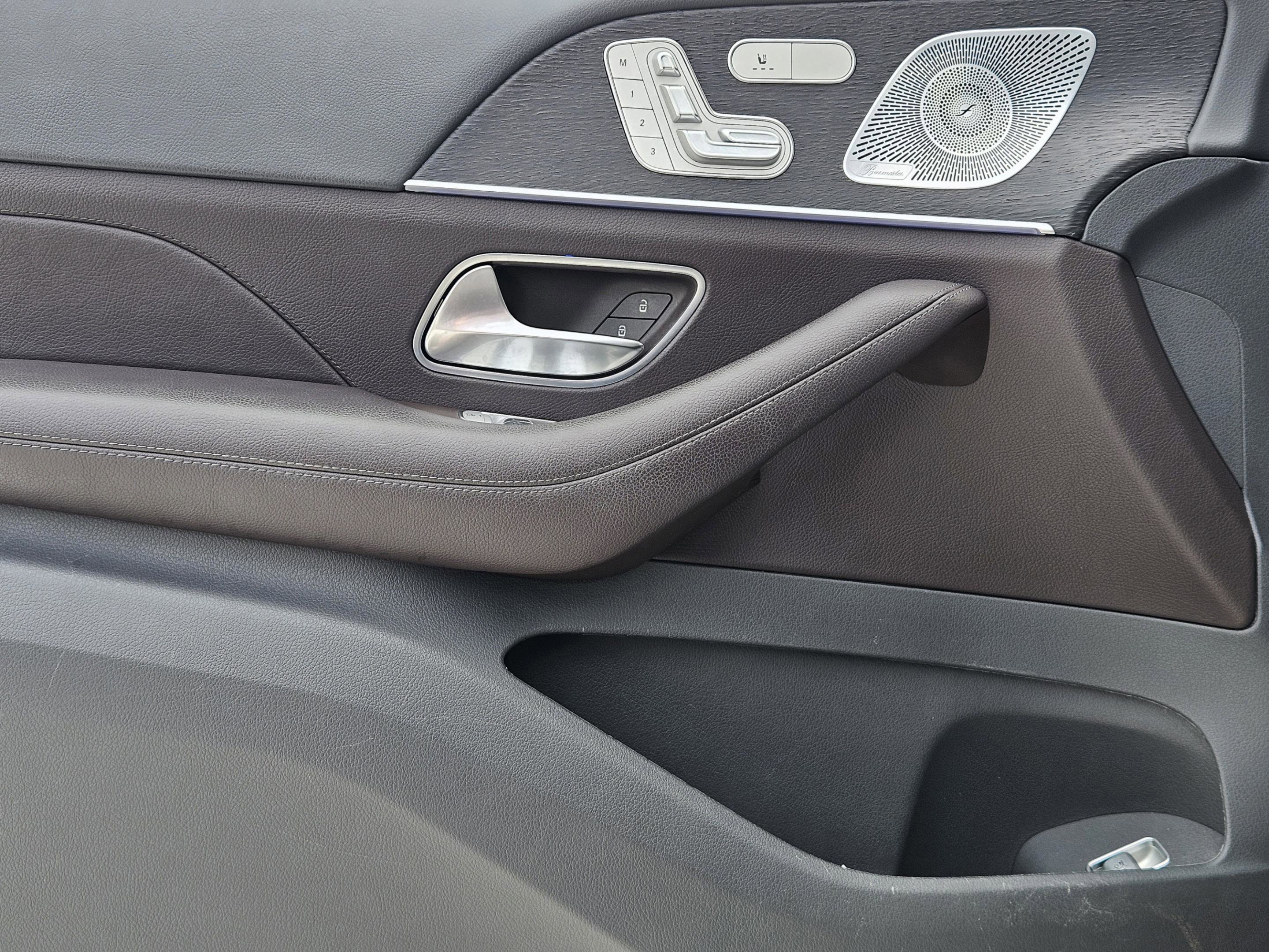 Used 2020 Mercedes-Benz GLE 350 4MATIC image 11