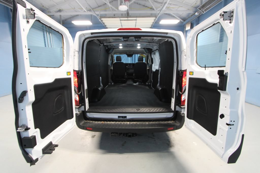 Used 2024 Ford Transit 150 Low Roof RWD image 34