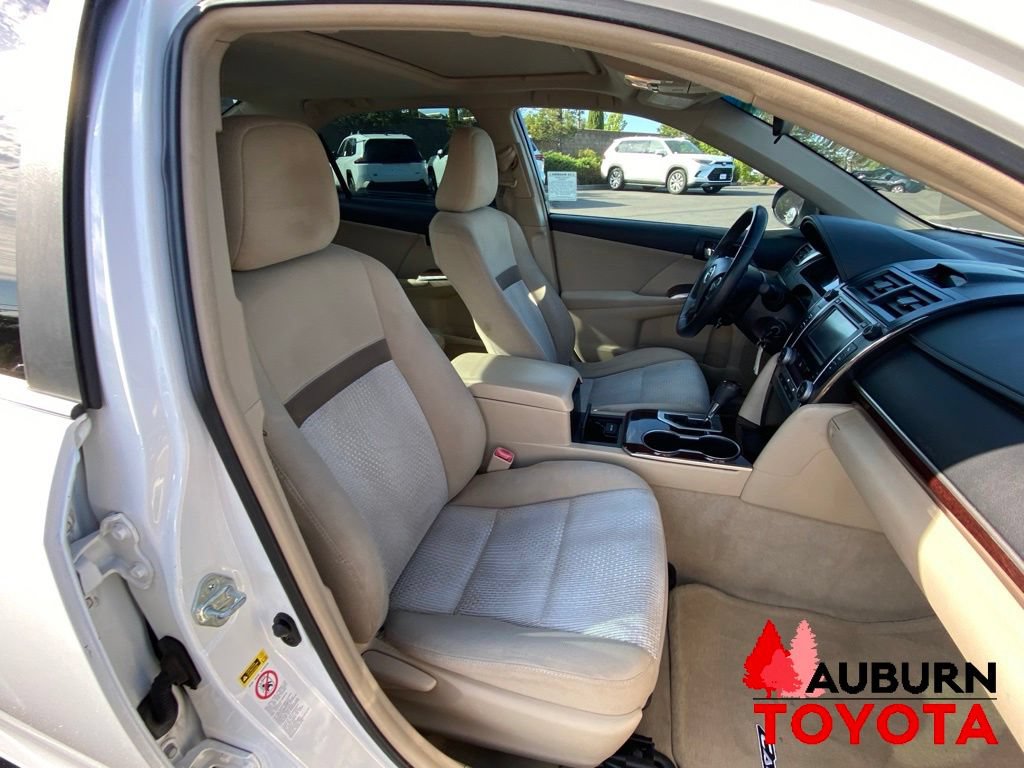 Used 2012 Toyota Camry XLE FWD image 13