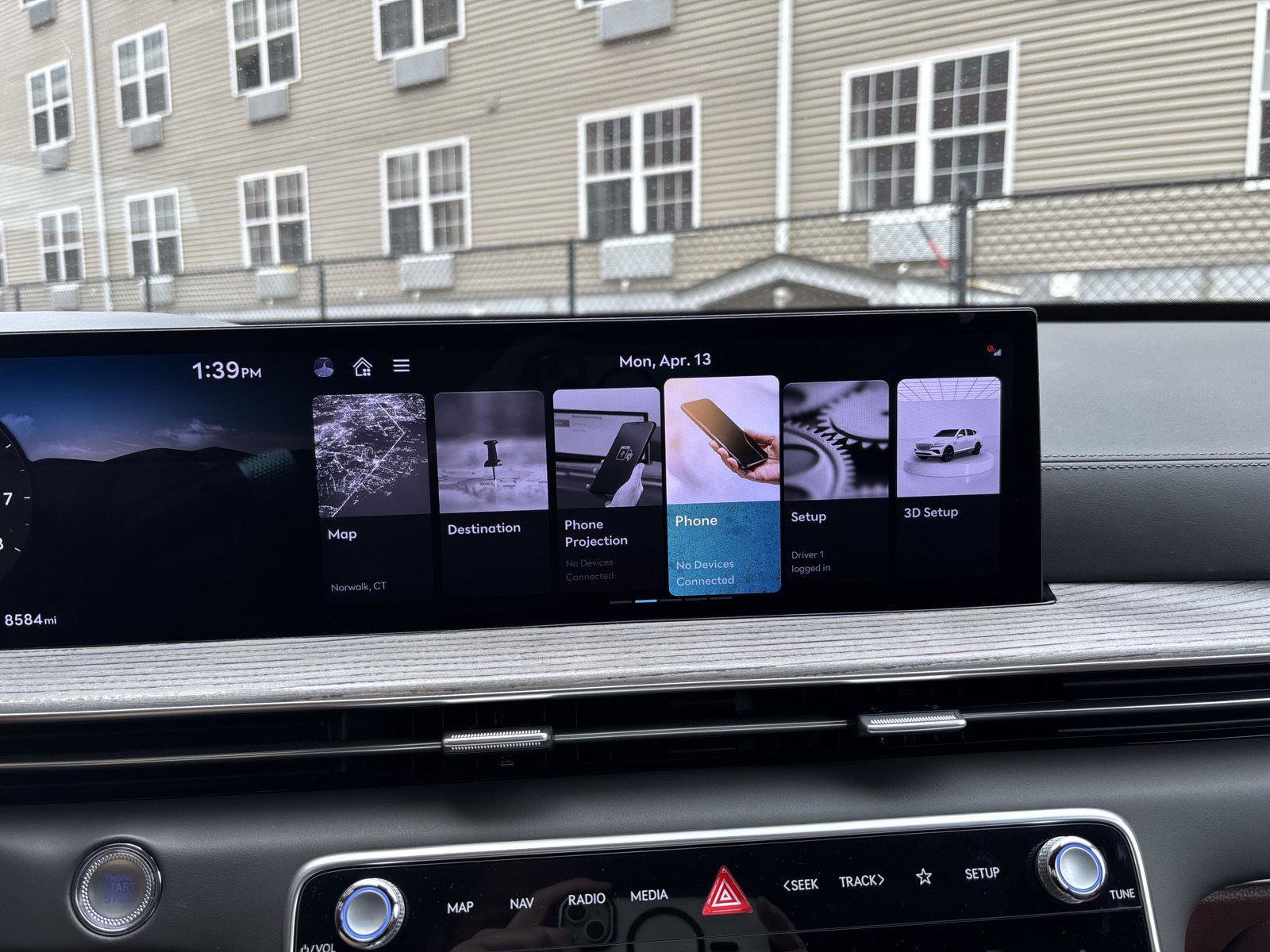 Used 2025 Genesis GV80 3.5T Prestige AWD/4WD image 17