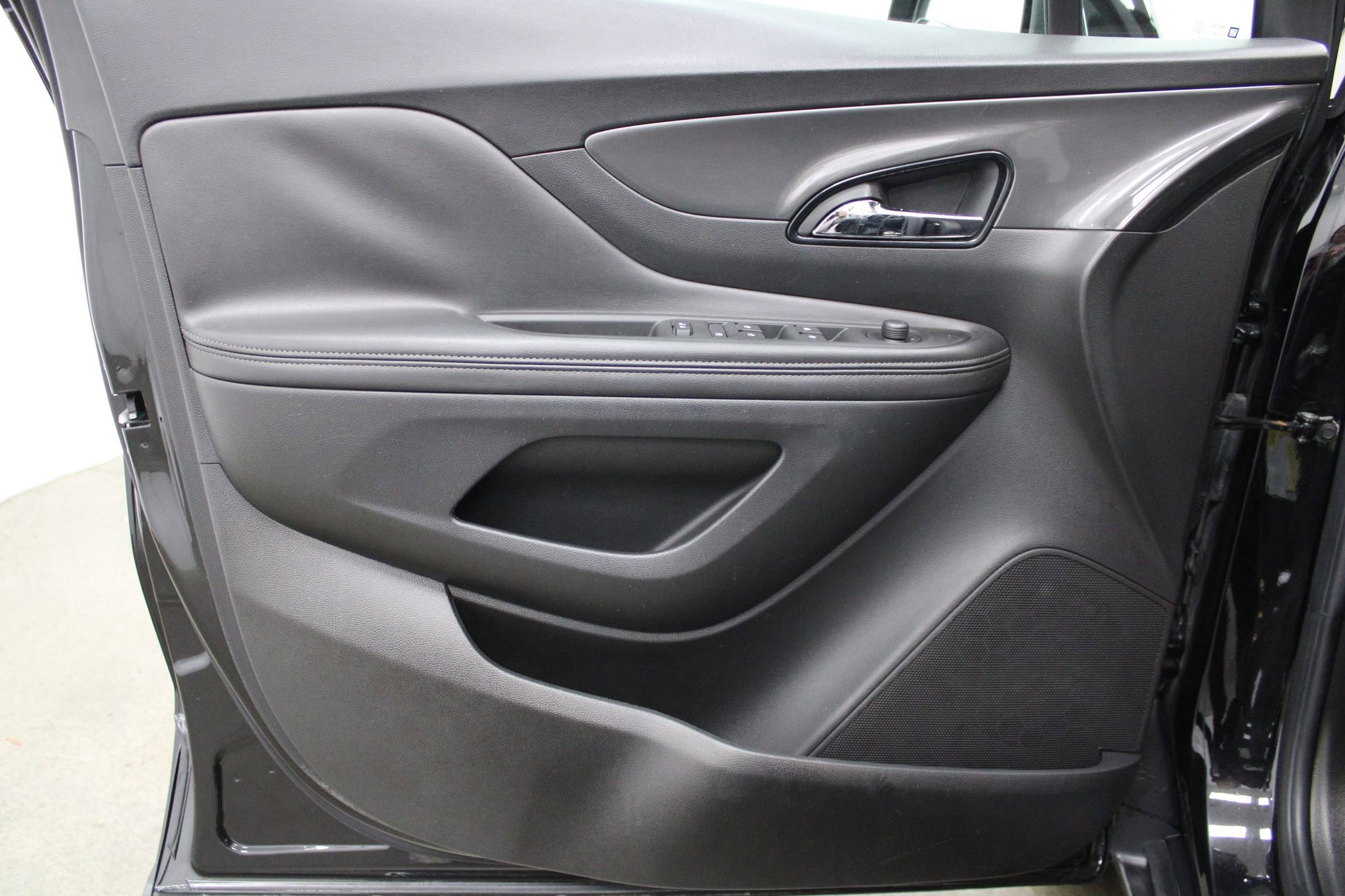 Used 2017 Buick Encore Preferred FWD image 11