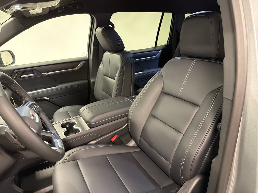 New 2026 GMC Acadia Elevation w/ Black Edition FWD image 24