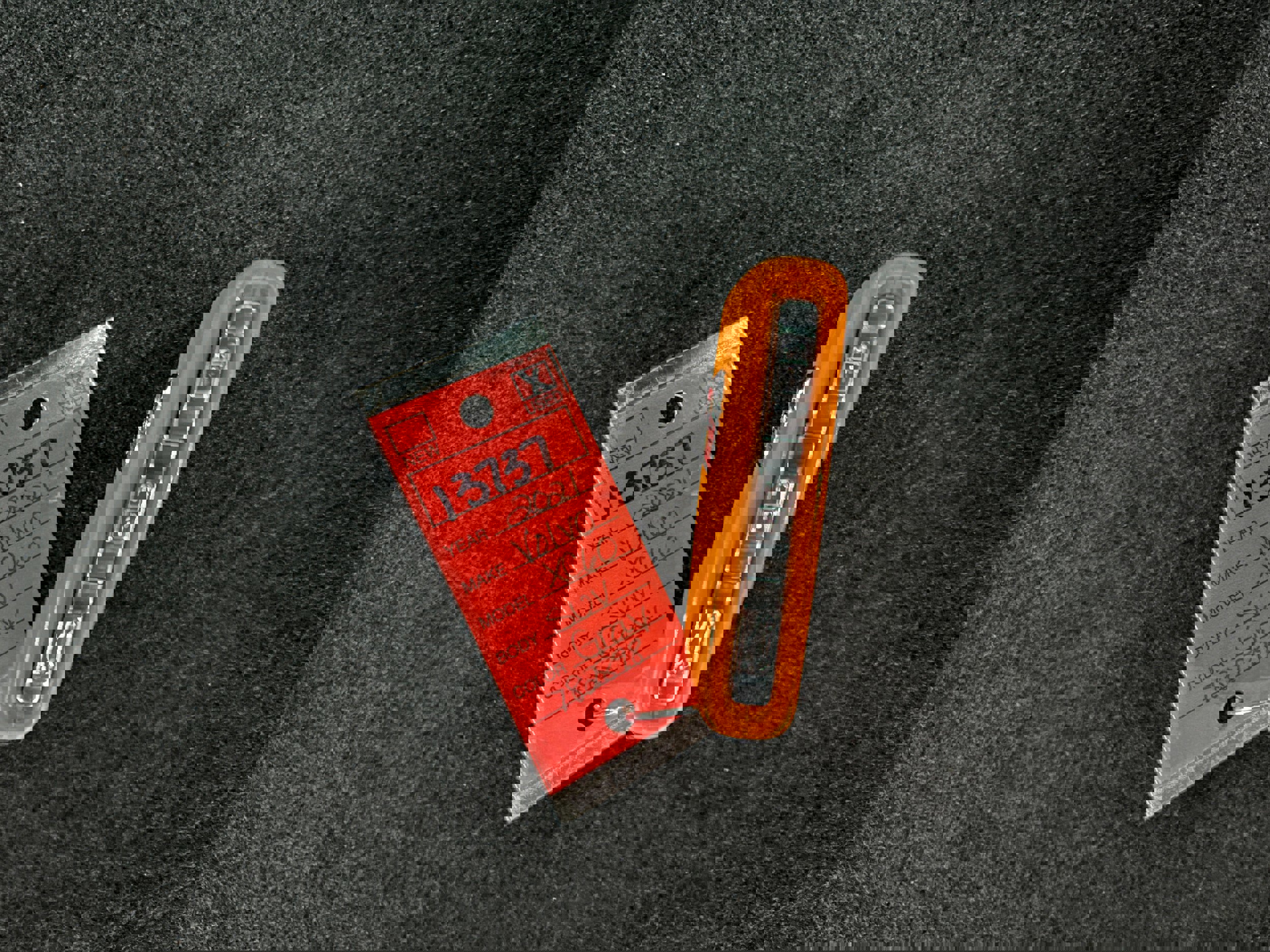 Used 2021 Volvo XC60 T5 Momentum w/ Premium Package image 39