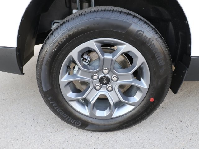 New 2026 Ford Maverick XLT w/ XLT Luxury Package FWD image 8