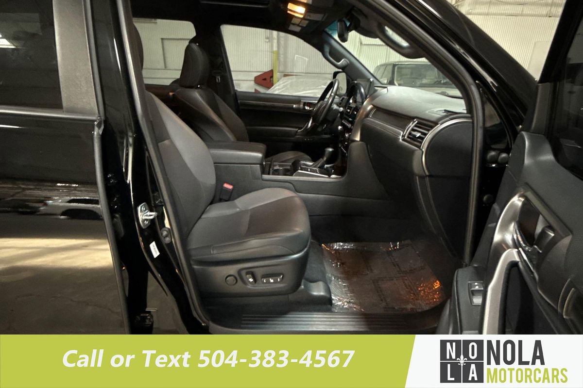 Used 2022 Lexus GX 460 image 28