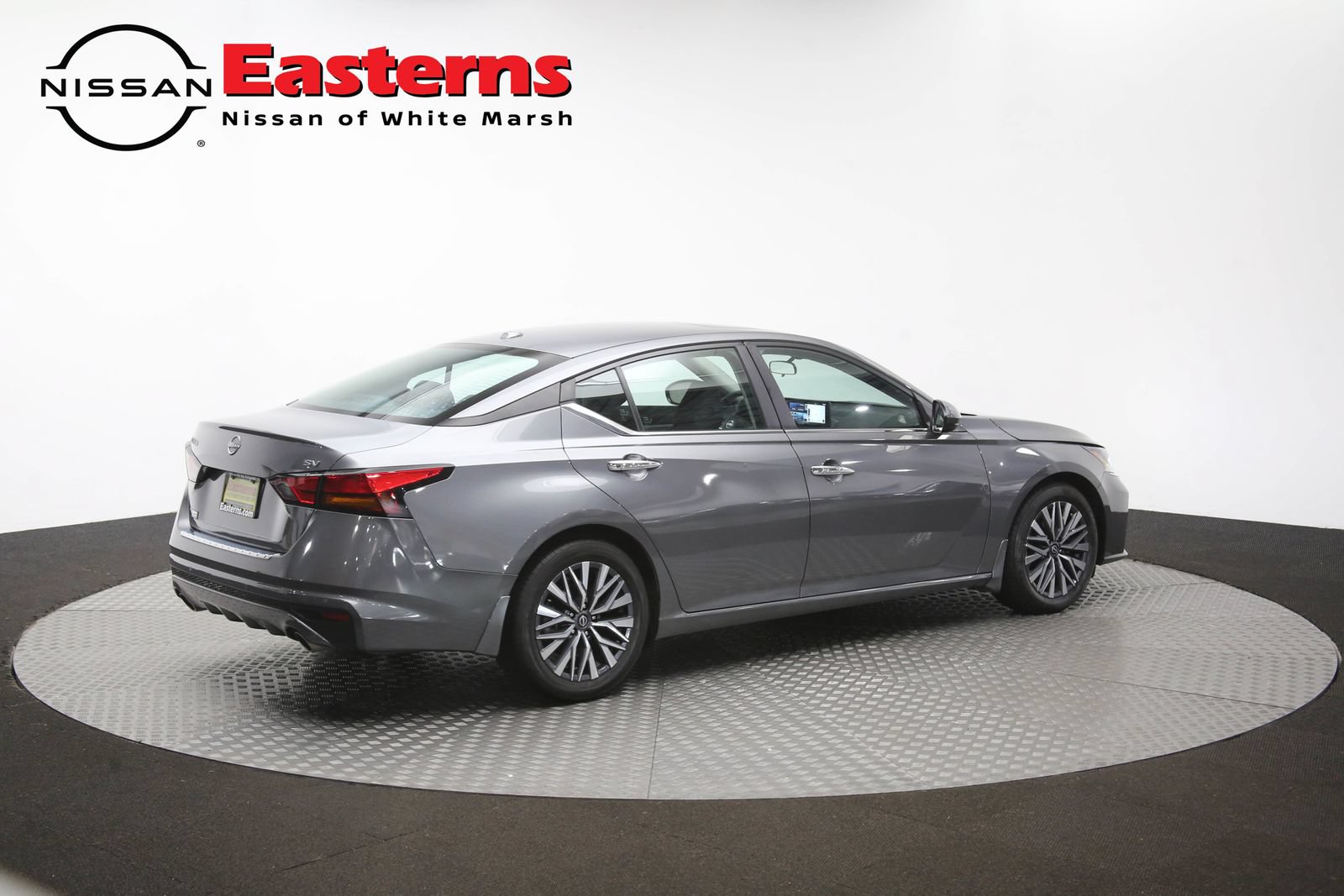 Used 2023 Nissan Altima 2.5 SV w/ SV Premium Package FWD image 42