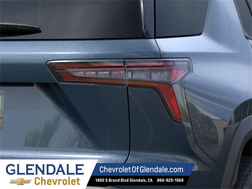 New 2026 Chevrolet Equinox LT w/ Midnight Edition image 11