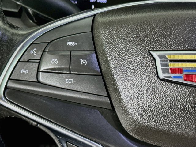 Used 2019 Cadillac XT5 Premium Luxury FWD image 11