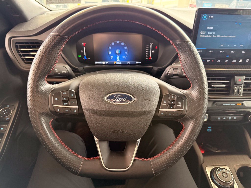 Used 2023 Ford Escape ST-Line w/ Tech Pack #1 FWD image 12