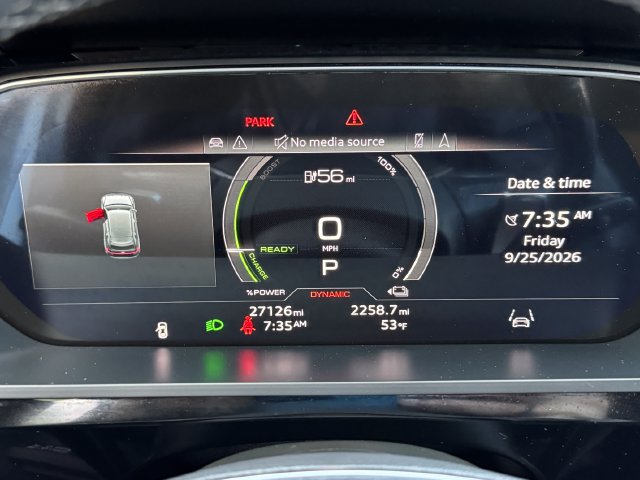 Used 2024 Audi Q8 e-tron Premium Plus w/ Premium Plus Package AWD/4WD image 26