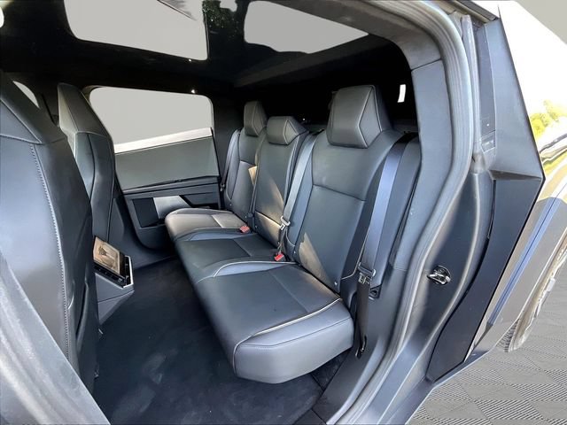 Used 2025 Tesla Cybertruck AWD Crew Cab image 23