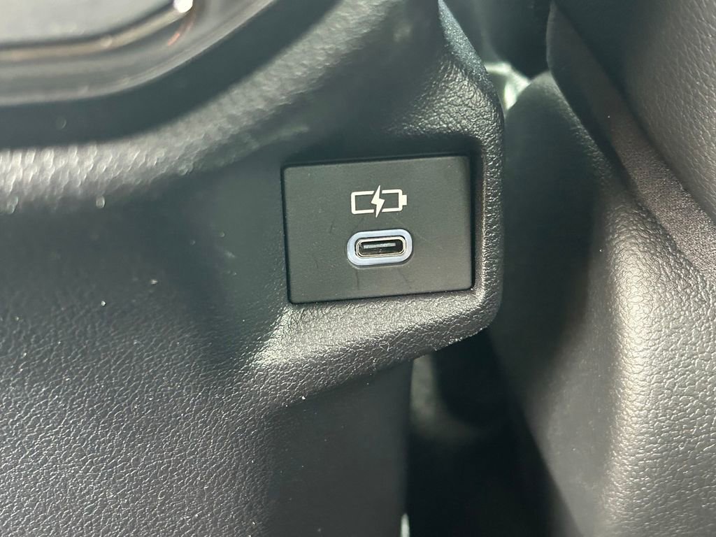 Used 2024 Toyota Grand Highlander AWD Hybrid image 26