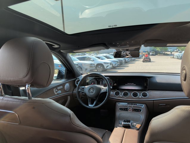 Used 2018 Mercedes-Benz E 300 image 20